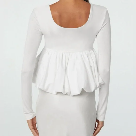 Elegant White Women's Top - Picture 4 of 9